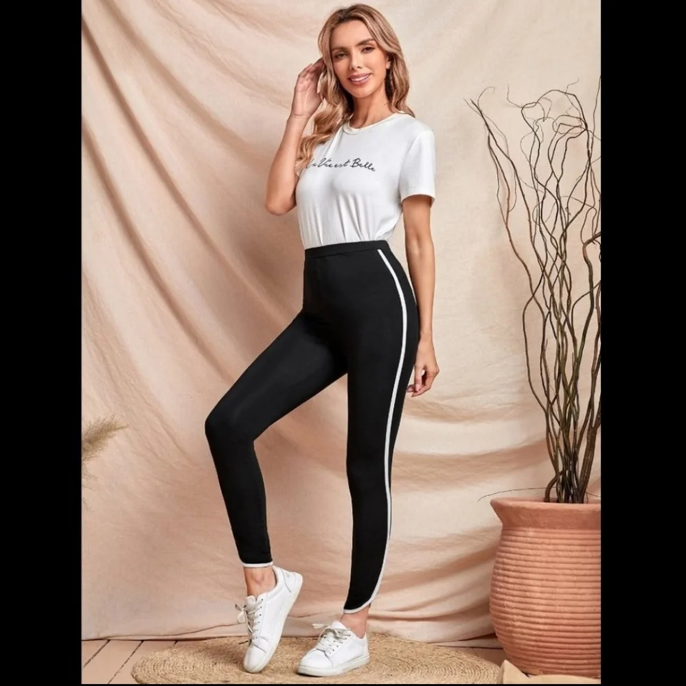 NEW High Rise Striped Leggins💞 - Picture 4 of 13
